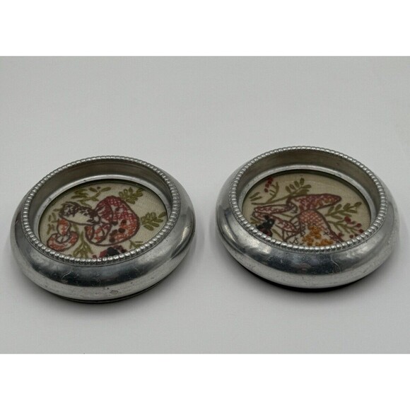 Vintage Embroidered Coasters Mushrooms Decorative Silver Tone Metal Set Of 2 HK - Picture 6 of 11